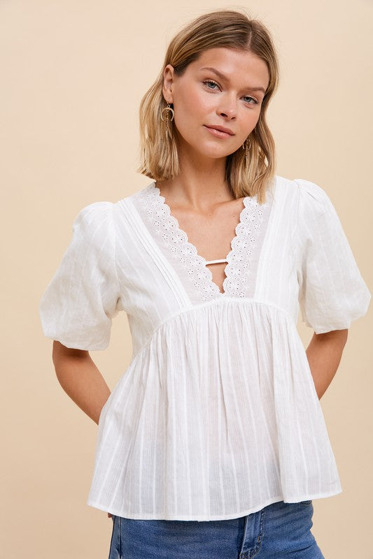 EYELET LACE V NECK BLOUSE