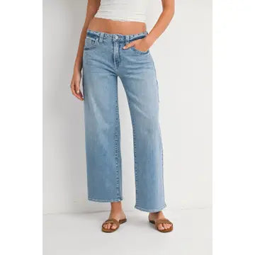 Light Wash Petite Slim Wide Leg Jeans