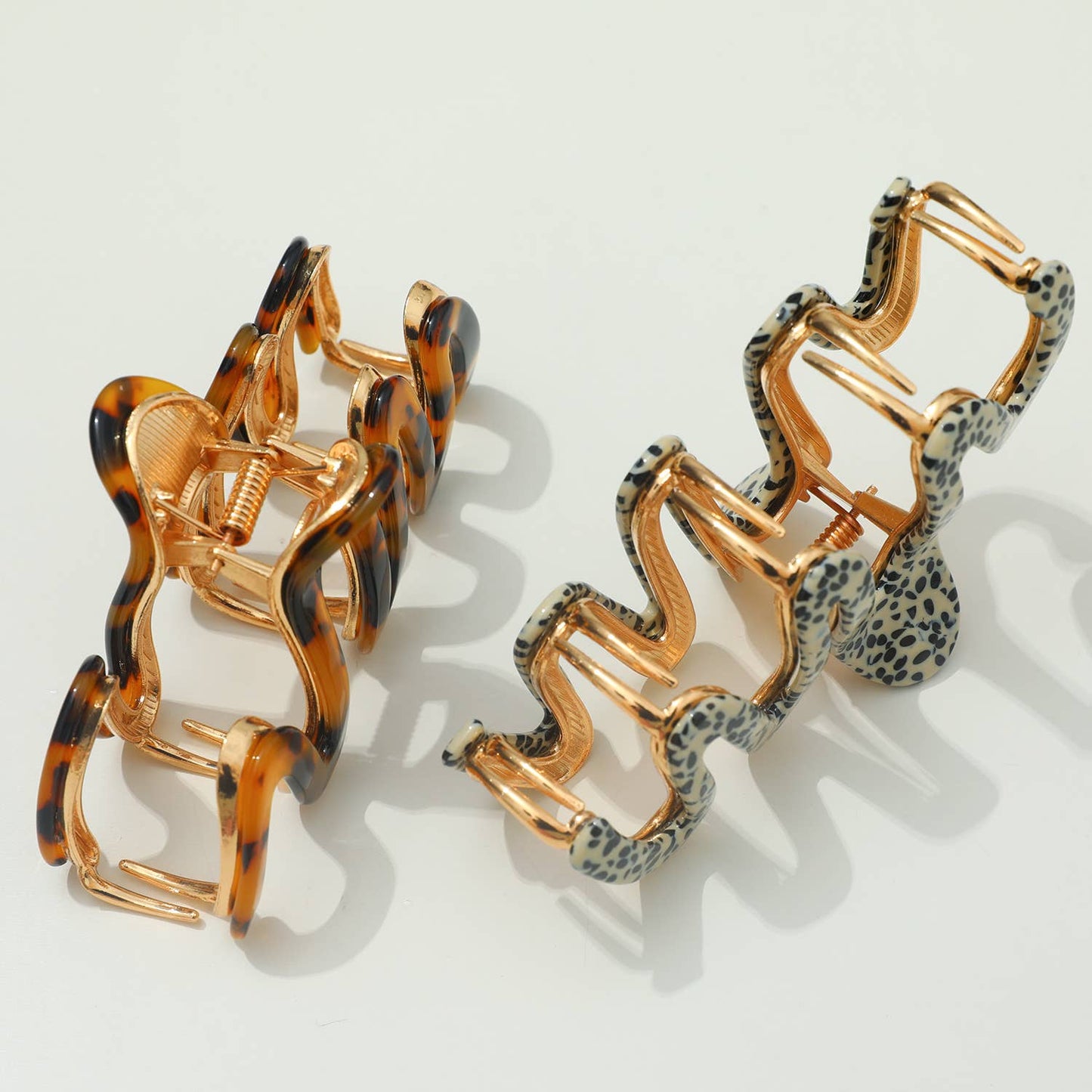 Large - Metal Squiggle Claw Clip